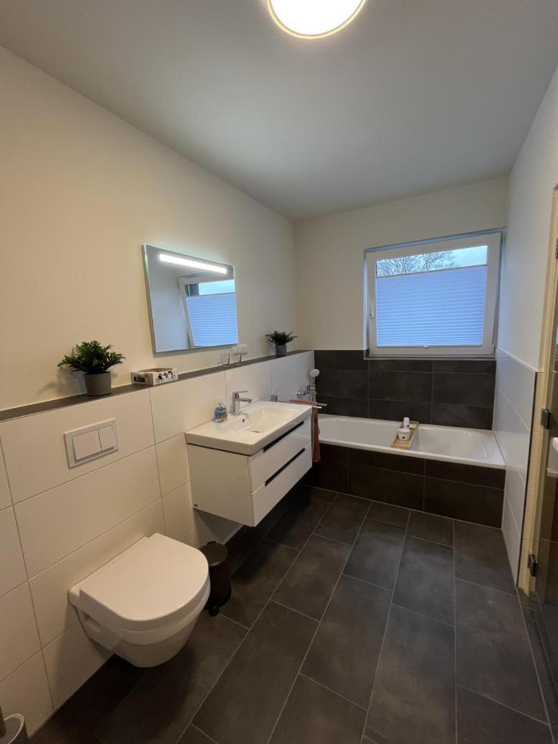 Diemelblick Acht - Ferienhaus Fuer 6 Personen Mit Sauna, Garten Und Dachterrasse Mit Panoramablick Heringhausen Zewnętrze zdjęcie